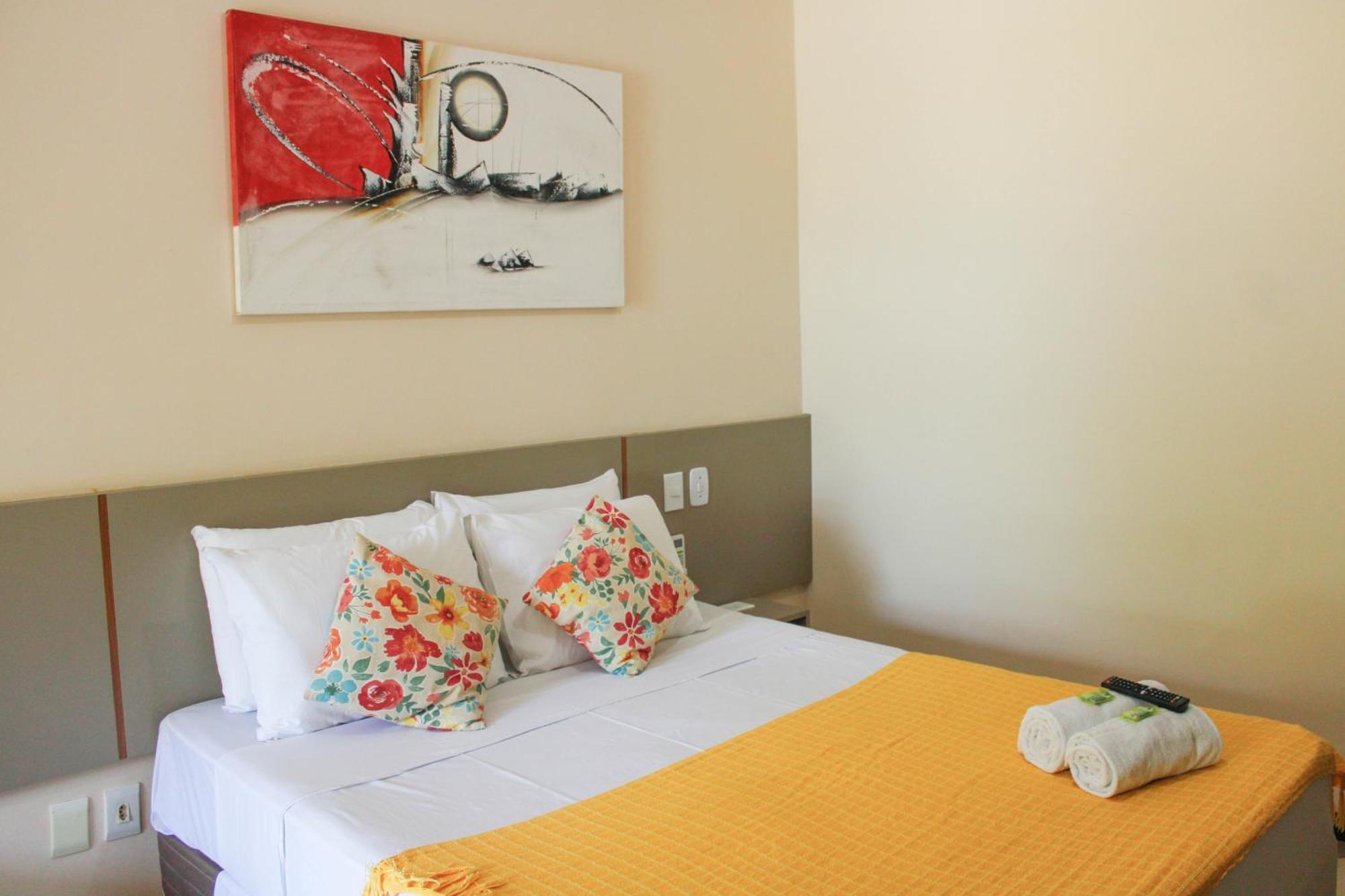 Lonier Praia Inn Flats Илья-Гранди Экстерьер фото